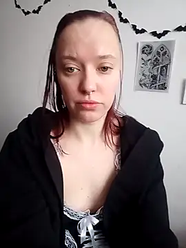 Snapshot of Aelita_bb chatting on March 14, 10:29 am Aelita bb online show from March 14, 10:29 am