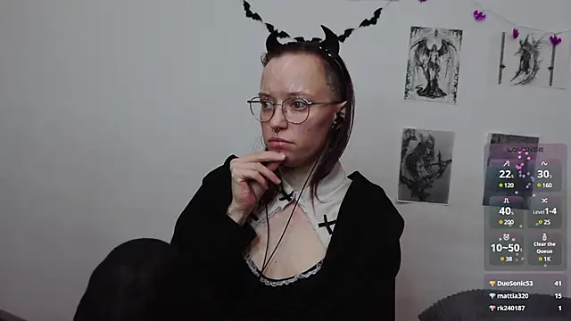 Snapshot of Aelita_bb chatting on March 20, 5:47 pm Aelita bb online show from March 20, 5:47 pm