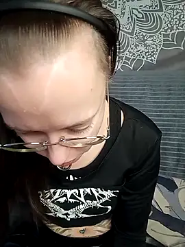 Snapshot of Aelita_bb chatting on September 16, 10:05 am Aelita bb online show from September 16, 10:05 am