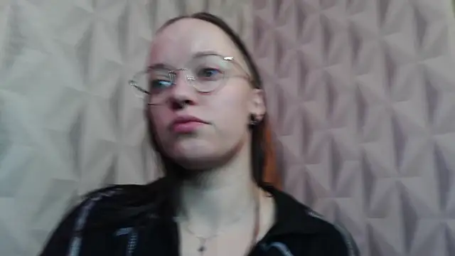 Snapshot of Aelita_bb chatting on September 28, 2:00 pm Aelita bb online show from September 28, 2:00 pm