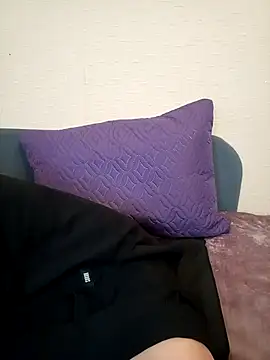 Snapshot of Aelita_bb chatting on October 3, 11:02 pm Aelita bb online show from October 3, 11:02 pm