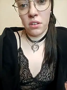 Snapshot of Aelita_bb chatting on October 12, 11:26 pm Aelita bb online show from October 12, 11:26 pm