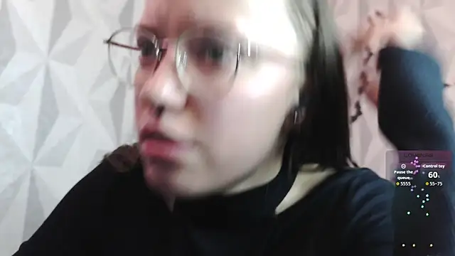 Snapshot of Aelita_bb chatting on December 2, 11:00 pm Aelita bb online show from December 2, 11:00 pm