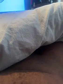 chocolatelongstrokes online show from March 5, 11:17 am