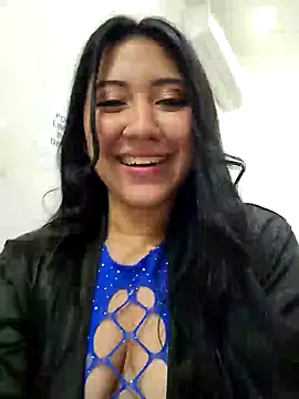 PamelaTomson online show from March 18, 12:27 am