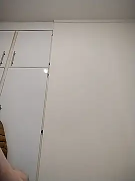 diamondlol online show from December 4, 3:43 pm