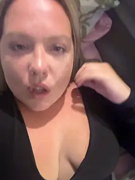 LunaMae0x0 online show from July 8, 9:52 pm
