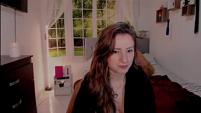 Snapshot of vanessabrown_ chatting on May 23, 5:39 pm vanessabrown online show from May 23, 5:39 pm