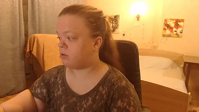 Janiffer MiMi online show from January 21, 7:50 pm