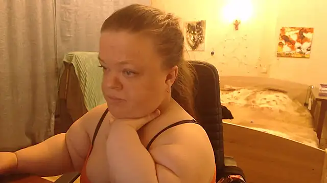 Janiffer MiMi online show from March 6, 8:37 pm