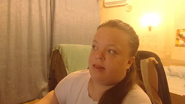 Janiffer MiMi online show from March 20, 7:57 pm