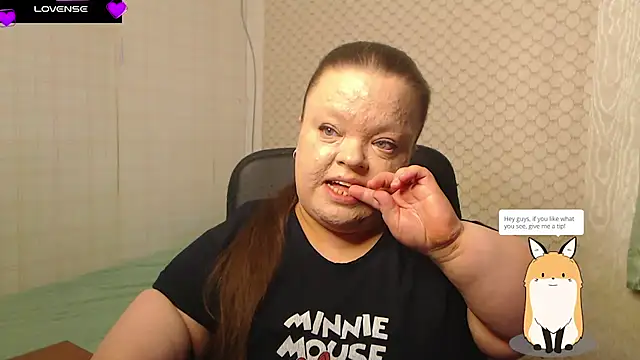 Janiffer MiMi online show from March 29, 3:23 pm