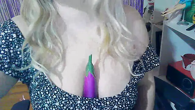 PinkPudding online show from February 21, 7:21 pm