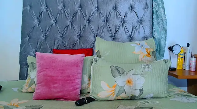 Snapshot of AvaOcean chatting on March 17, 6:42 pm AvaOcean online show from March 17, 6:42 pm