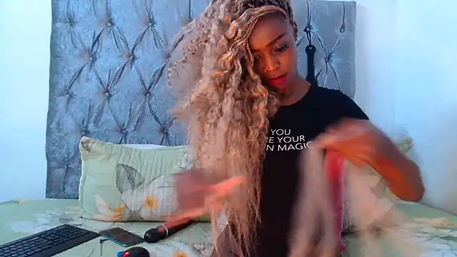 Snapshot of AvaOcean chatting on March 22, 9:42 pm AvaOcean online show from March 22, 9:42 pm