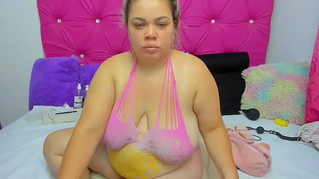Snapshot of VivianPorto chatting on July 3, 9:21 pm VivianPorto online show from July 3, 9:21 pm