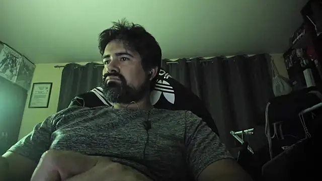 Snapshot of VonDoomdelToro chatting on June 20, 6:16 am VonDoomdelToro online show from June 20, 6:16 am