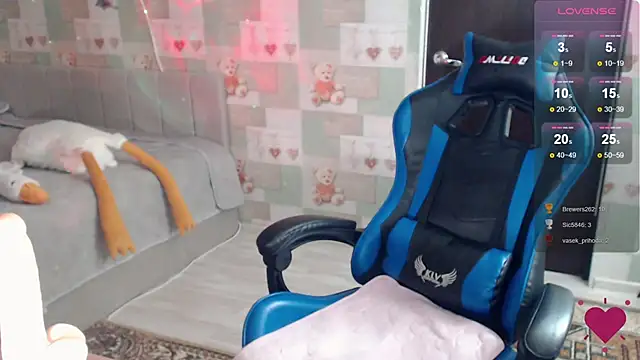 Korolek12 online show from February 20, 6:26 am