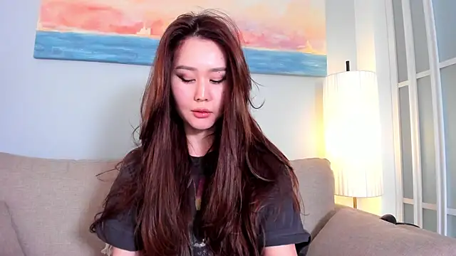 lucky liss  online show from January 24, 6:46 am