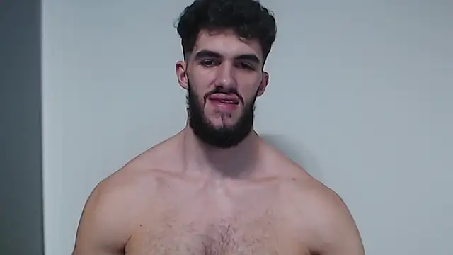 Snapshot of hiddenf chatting on January 2, 11:16 pm hiddenf online show from January 2, 11:16 pm