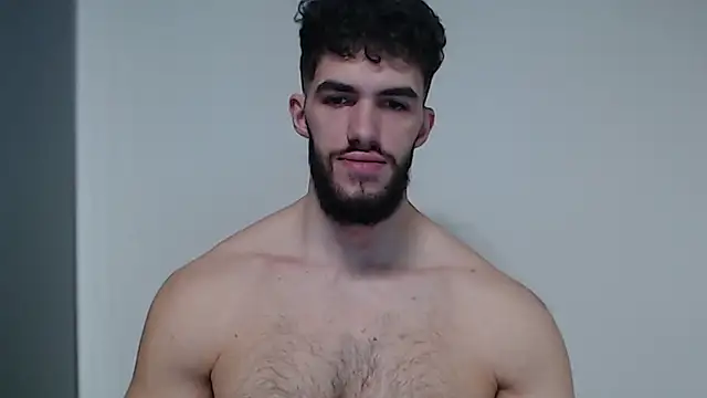 Snapshot of hiddenf chatting on January 21, 5:05 am hiddenf online show from January 21, 5:05 am