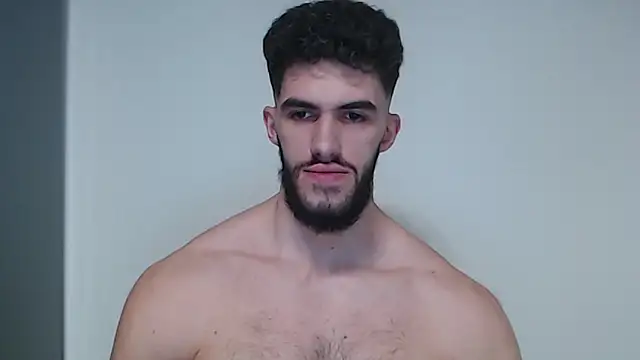 Snapshot of hiddenf chatting on February 22, 7:36 pm hiddenf online show from February 22, 7:36 pm