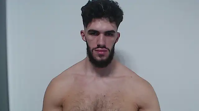 Snapshot of hiddenf chatting on November 8, 9:42 am hiddenf online show from November 8, 9:42 am