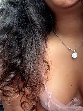 Peach Girll online show from February 25, 2:48 pm