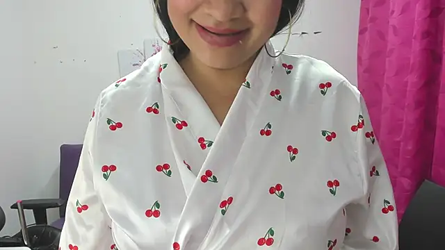 Snapshot of Cloe_35 chatting on February 25, 3:38 pm Cloe 35 online show from February 25, 3:38 pm