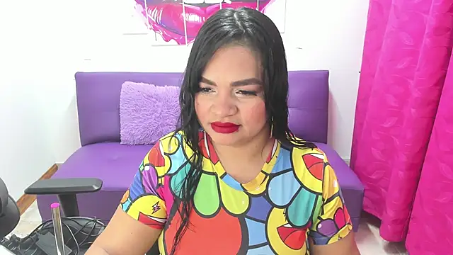 Snapshot of Cloe_35 chatting on March 22, 7:42 pm Cloe 35 online show from March 22, 7:42 pm