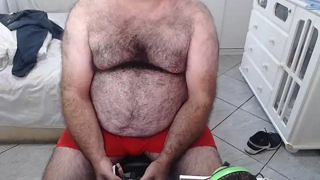 MysterBearMG online show from February 1, 9:19 pm