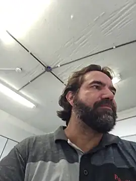 Snapshot of MysterBearMG chatting on June 22, 3:53 pm MysterBearMG online show from June 22, 3:53 pm