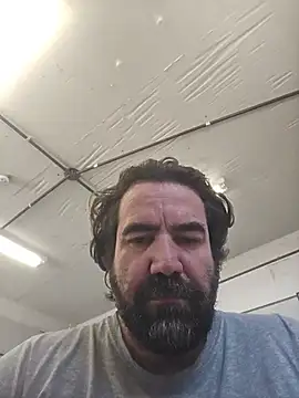 Snapshot of MysterBearMG chatting on July 15, 3:06 pm MysterBearMG online show from July 15, 3:06 pm