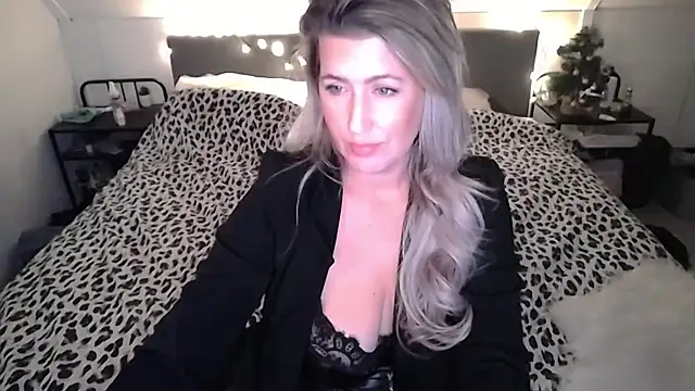 TessToy online show from January 6, 5:16 pm