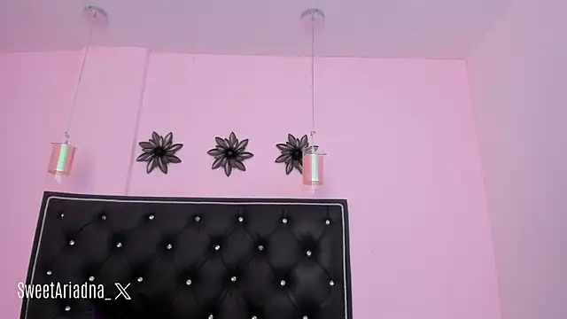 Snapshot of Sweet_Ariadna_ chatting on February 7, 6:13 pm Sweet Ariadna online show from February 7, 6:13 pm