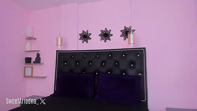 Snapshot of Sweet_Ariadna_ chatting on February 8, 12:17 pm Sweet Ariadna online show from February 8, 12:17 pm