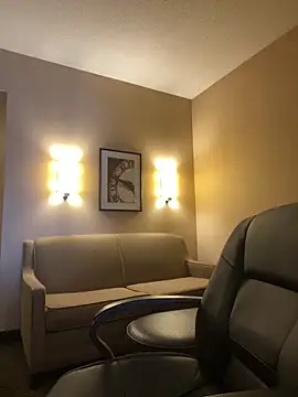 Lexi Shocker online show from March 4, 8:05 pm