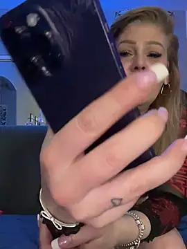 Lexi Shocker online show from March 23, 5:32 am