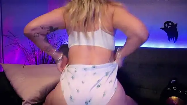 Lexi Shocker online show from September 28, 6:19 am