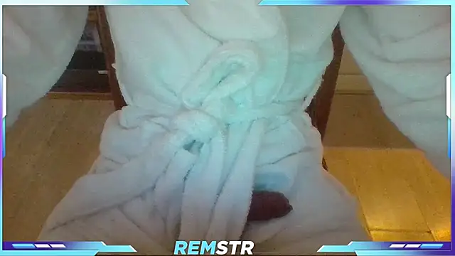 Snapshot of Remstr chatting on January 21, 10:41 am Remstr online show from January 21, 10:41 am