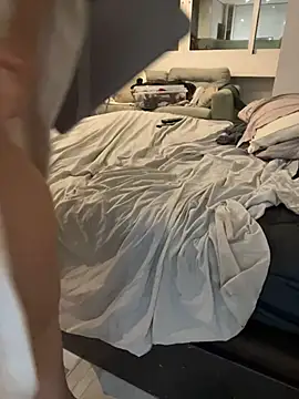 sweeti Em online show from February 23, 8:11 pm