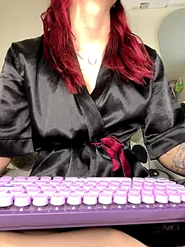 Snapshot of devlin_nurmi chatting on October 14, 1:23 pm devlin nurmi online show from October 14, 1:23 pm