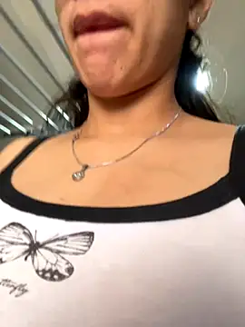 Snapshot of Ninnfa chatting on September 16, 2:29 pm Ninnfa online show from September 16, 2:29 pm