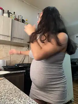 Snapshot of Ninnfa chatting on September 17, 1:57 pm Ninnfa online show from September 17, 1:57 pm