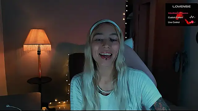 Saucy Jenn online show from January 12, 9:19 pm