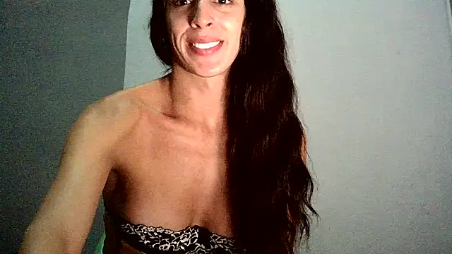 Snapshot of AlexiaDuucan chatting on January 29, 6:07 pm AlexiaDuucan online show from January 29, 6:07 pm