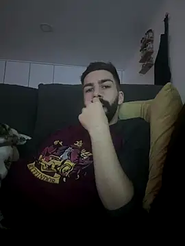 kinkyguy04 online show from December 21, 2:24 pm