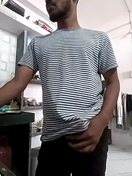 Snapshot of Vishupatil99 chatting on November 15, 9:17 am Vishupatil99 online show from November 15, 9:17 am