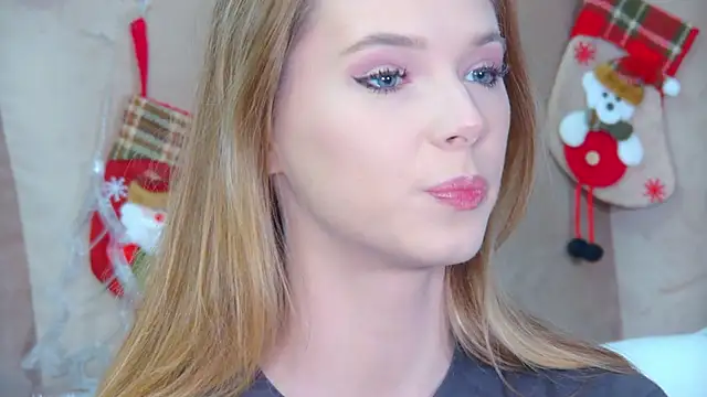 Snapshot of GentleRossi chatting on November 28, 3:04 pm GentleRossi online show from November 28, 3:04 pm