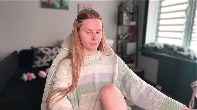 Chanel Gill online show from February 1, 12:15 pm